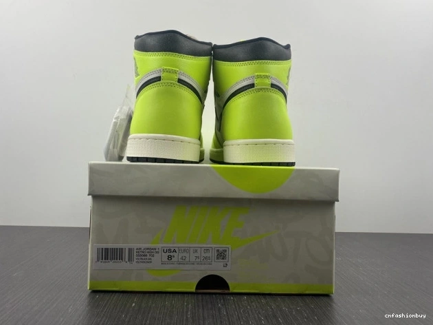 Volt 555088-702 1 Jordan OG High Air 0817